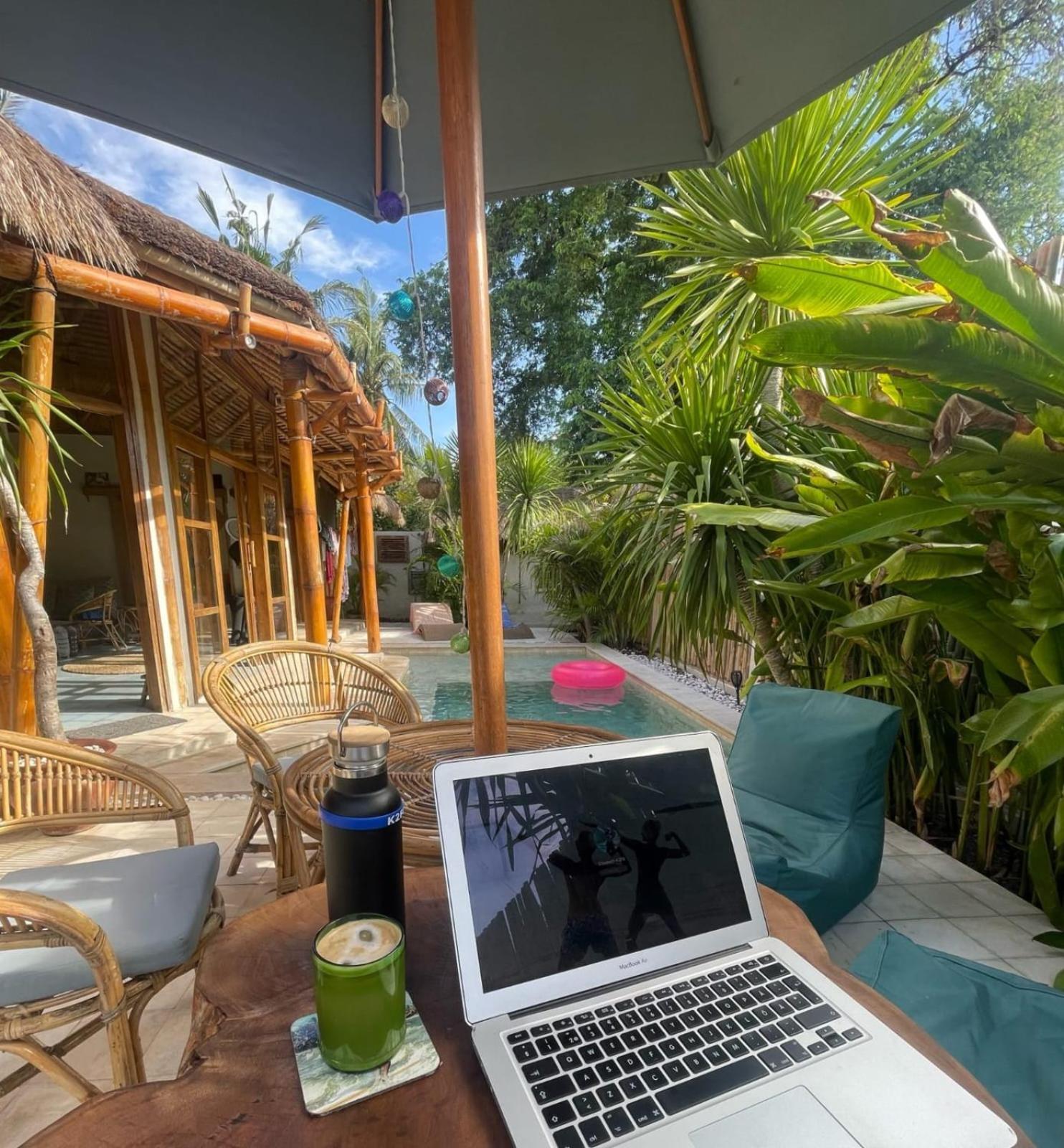 Hotel Tipsea Turtle Gili Air Exteriér fotografie